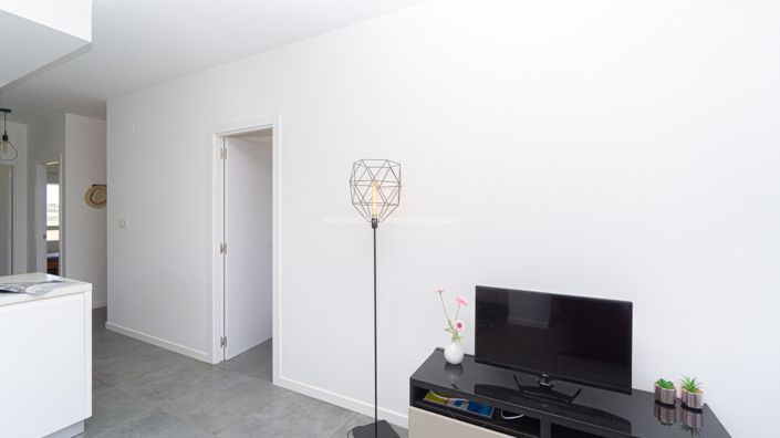 Image No.7-2 Bed Apartment for sale