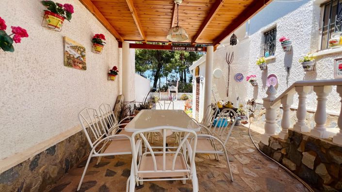 Image No.10-2 Bed Villa for sale