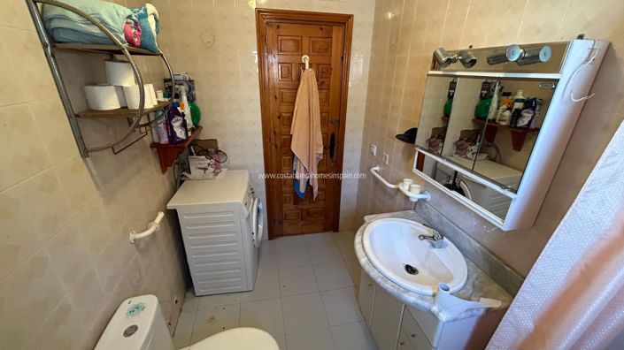 Image No.26-2 Bed Villa for sale