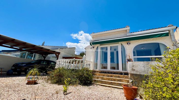 Image No.3-2 Bed Villa for sale