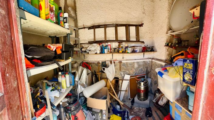 Image No.32-2 Bed Villa for sale