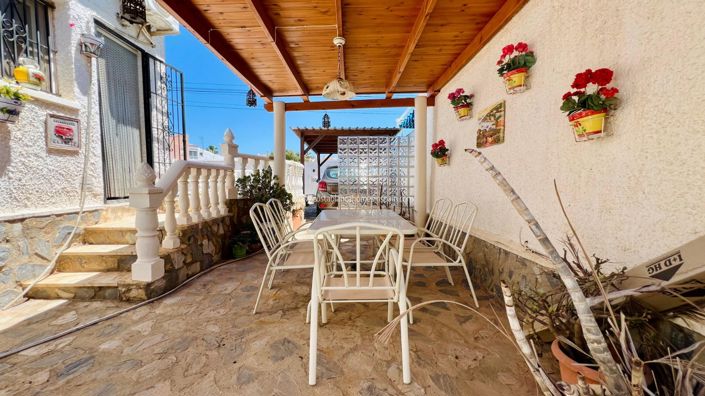 Image No.9-2 Bed Villa for sale