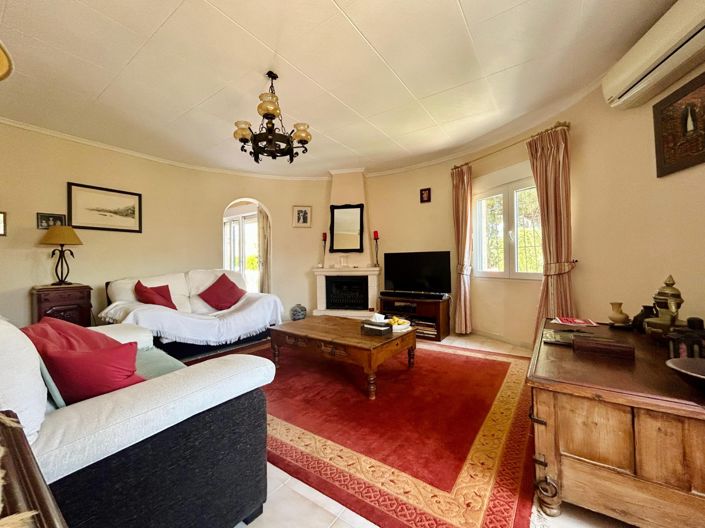 Image No.16-3 Bed Property for sale