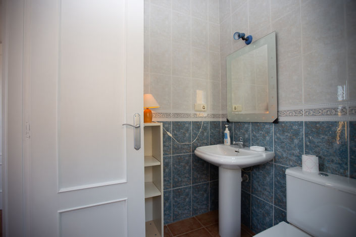 Image No.27-3 Bed Townhouse for sale