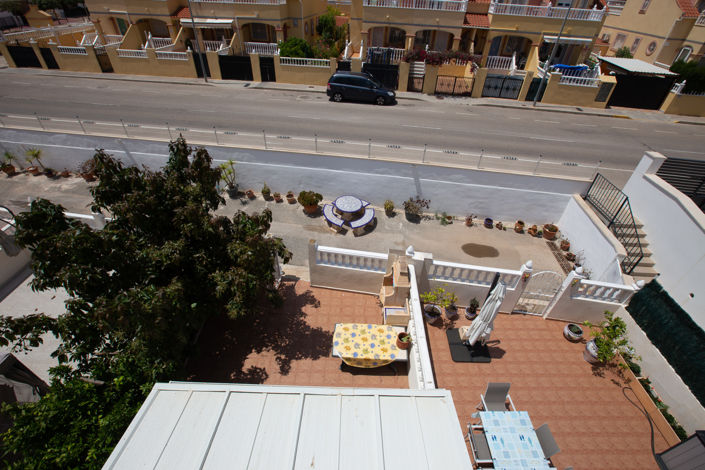 Image No.28-3 Bed Townhouse for sale