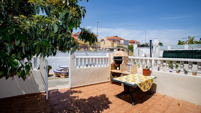 Image No.5-3 Bed Townhouse for sale