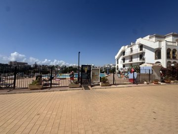 14940img8806