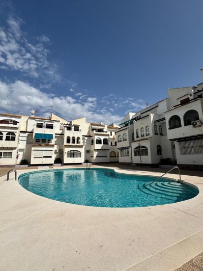 Image No.1-3 Bed Apartment for sale