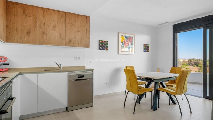 Image No.5-Appartement de 2 chambres à vendre à Orihuela Costa