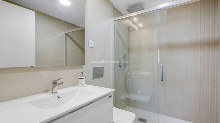 Image No.8-Appartement de 2 chambres à vendre à Orihuela Costa