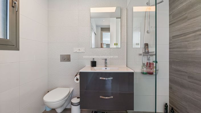 Image No.11-Propriété de 4 chambres à vendre à Orihuela Costa