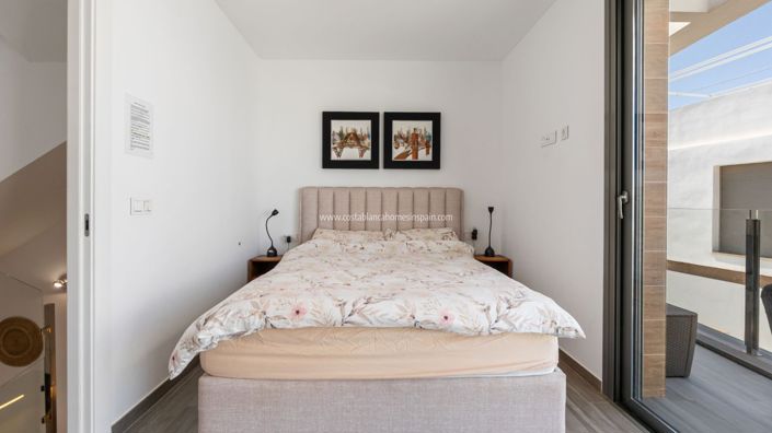 Image No.12-Propriété de 4 chambres à vendre à Orihuela Costa