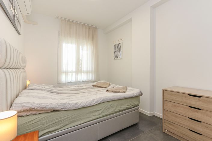 Image No.15-1 Bed Apartment for sale