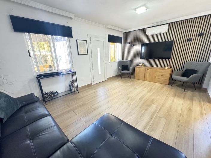 Image No.2-2 Bed Property for sale