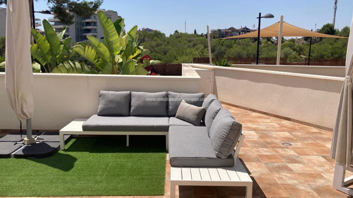 Image No.25-2 Bed Apartment for sale