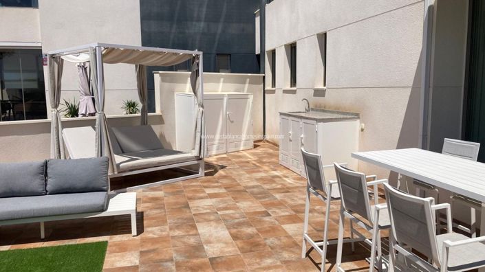 Image No.26-2 Bed Apartment for sale