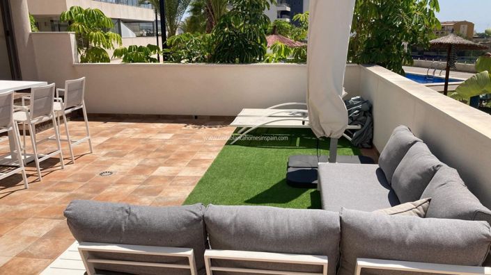 Image No.27-2 Bed Apartment for sale