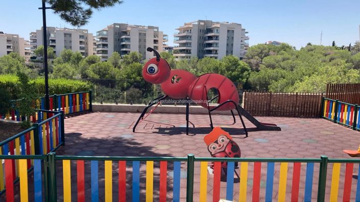 Image No.40-2 Bed Apartment for sale