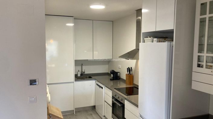 Image No.9-2 Bed Apartment for sale