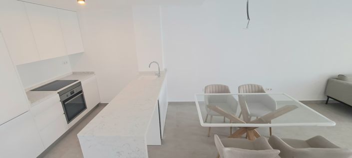 Image No.19-2 Bed Apartment for sale