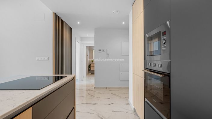 Image No.18-2 Bed Apartment for sale