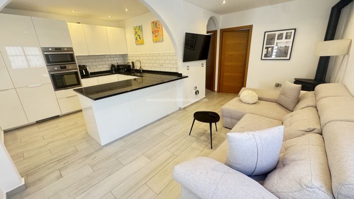 Image No.3-Villa de 2 chambres à vendre à Villamartin