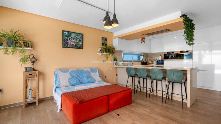 Image No.10-2 Bed Villa for sale