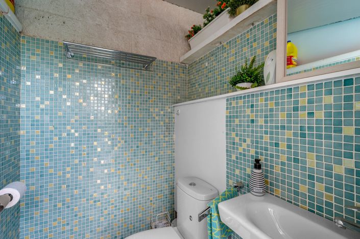 Image No.32-2 Bed Property for sale