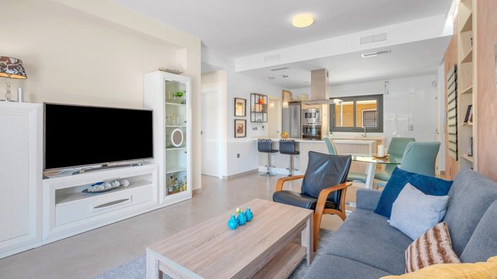 Image No.8-3 Bed Townhouse for sale