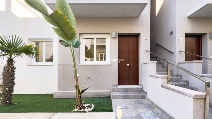 Image No.3-Bungalow de 3 chambres à vendre à Torrevieja