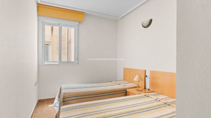 Image No.8-Appartement de 2 chambres à vendre à Torrevieja