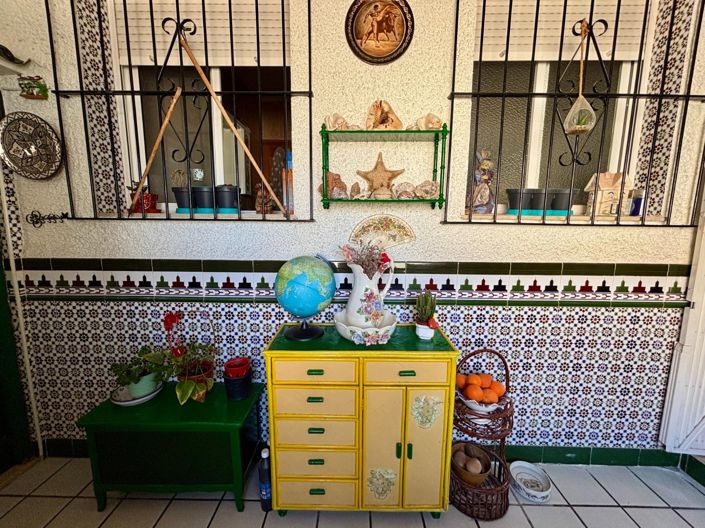 Image No.35-4 Bed Property for sale