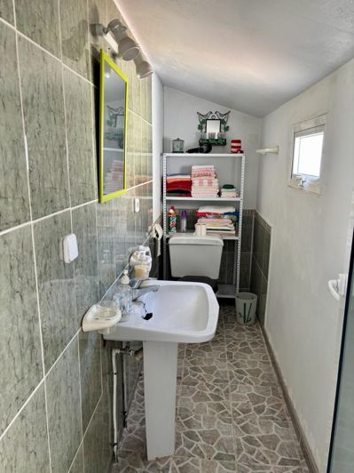 Image No.48-4 Bed Property for sale