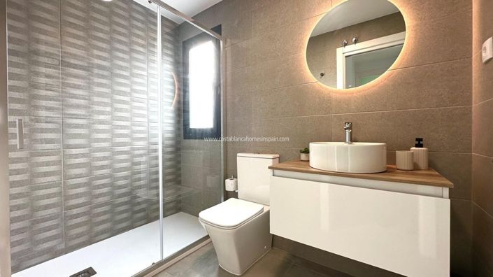 Image No.12-2 Bed Apartment for sale