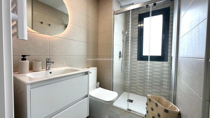 Image No.9-2 Bed Apartment for sale