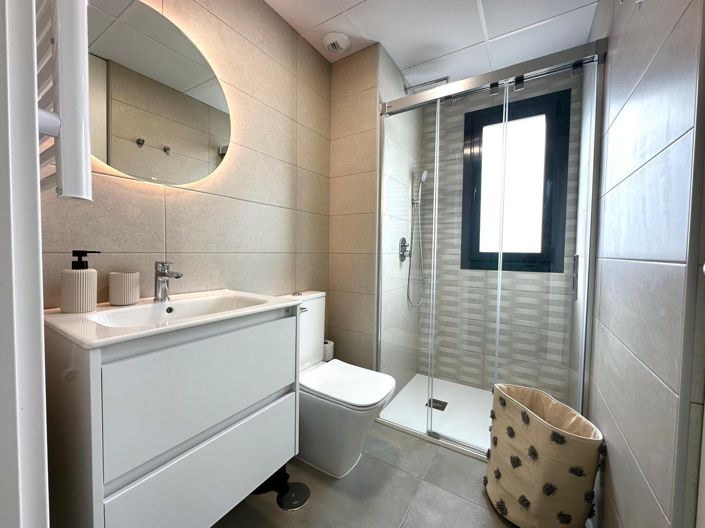 Image No.9-2 Bed Apartment for sale