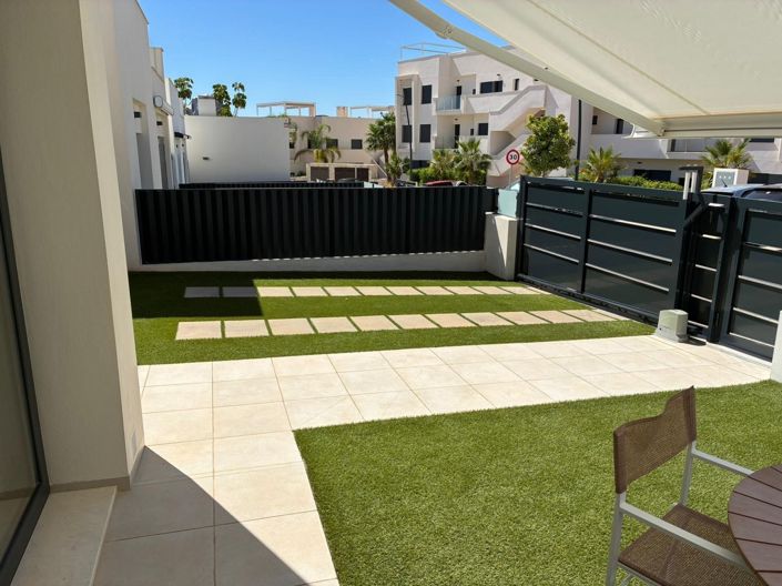 Image No.11-3 Bed Villa for sale