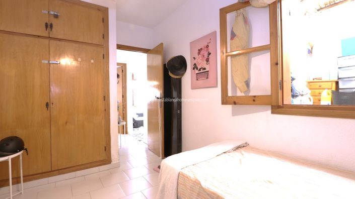 Image No.14-2 Bed Bungalow for sale