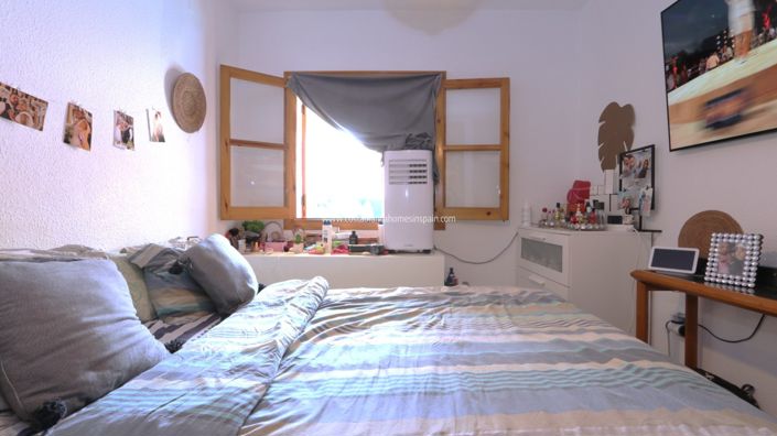 Image No.9-2 Bed Bungalow for sale