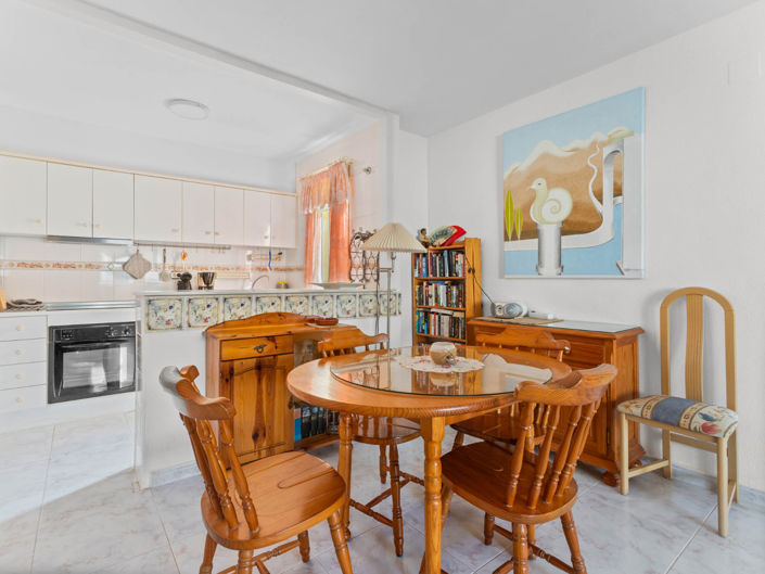 Image No.5-Bungalow de 2 chambres à vendre à Torrevieja