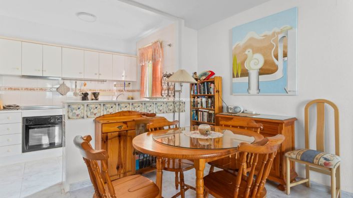 Image No.5-2 Bed Bungalow for sale