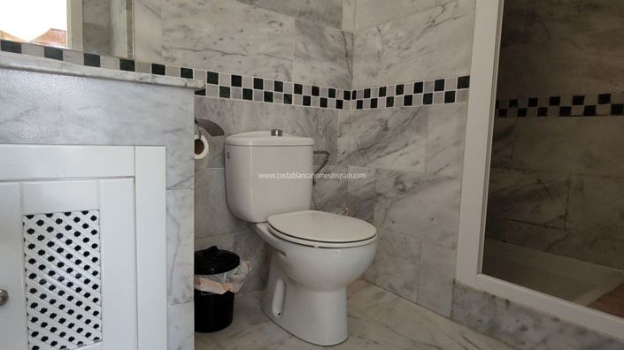 Image No.16-2 Bed Apartment for sale