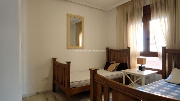 Image No.20-2 Bed Apartment for sale