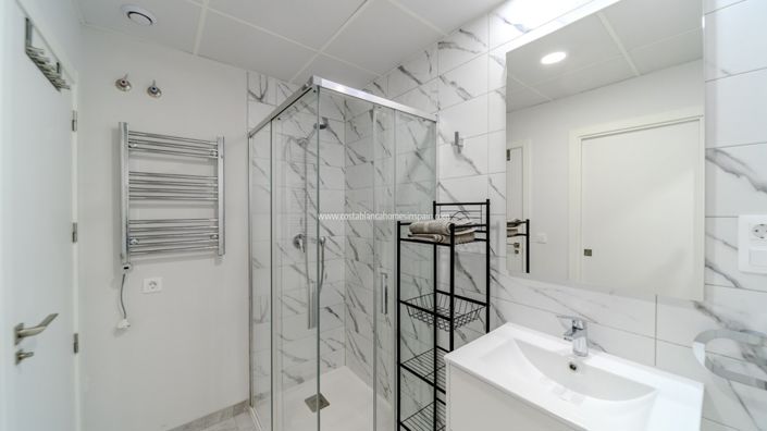 Image No.11-2 Bed Apartment for sale