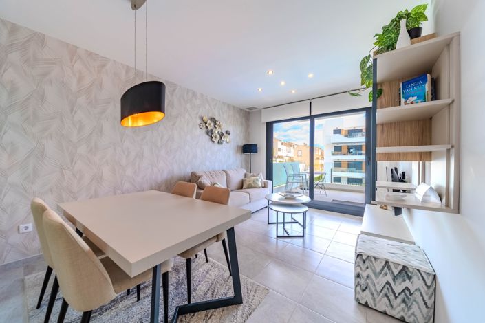 Image No.6-2 Bed Apartment for sale