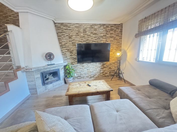 Image No.5-4 Bed Townhouse for sale