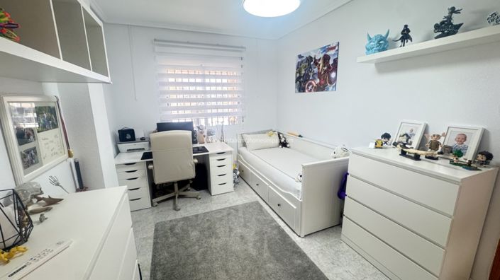 Image No.15-Propriété de 4 chambres à vendre à Villamartin