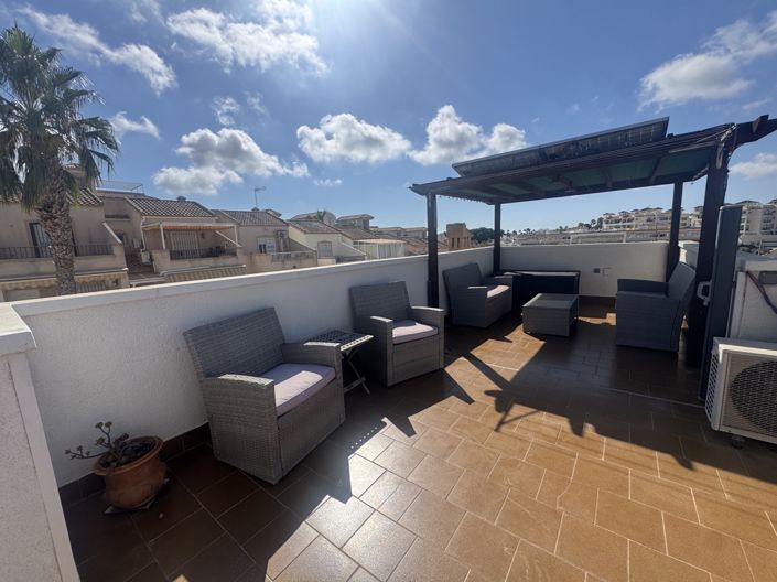 Image No.21-4 Bed Property for sale