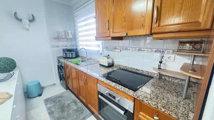 Image No.31-Propriété de 4 chambres à vendre à Villamartin