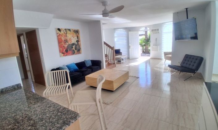 Image No.35-4 Bed Property for sale